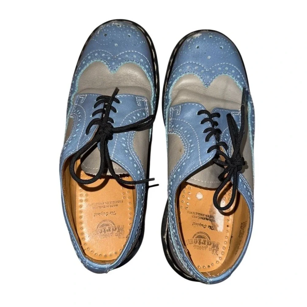 Dr. Martens scratches toes